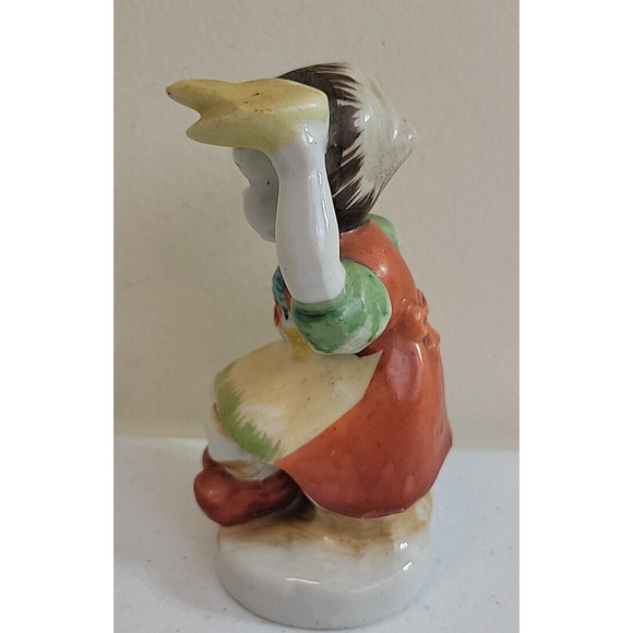 Vintage Hummel Style Girl with Bandana Made in Occupied Japan Figurine - Picture 4 of 9